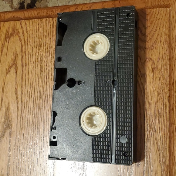 Scholastic Owl Moon Caldecott Classics VHS Tape - Picture 5 of 6